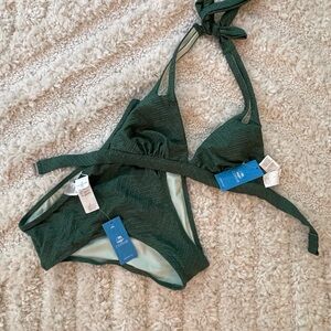 NWT || CupShe Green Textured Bikini Set (Sm top, Med bottom)